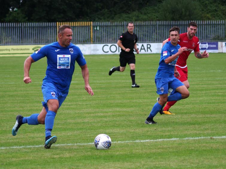Lee Trundle featured with three assists Lee Trundle featured with three assists